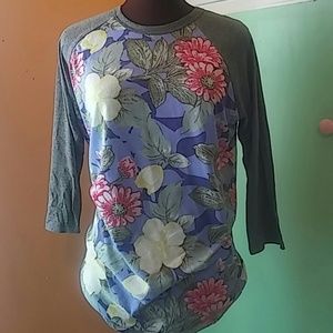 LuLaRoe Randy Floral Shirt size Small